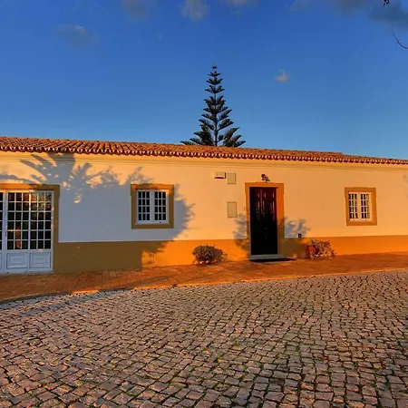 Sleeps 6 Air Con Villa