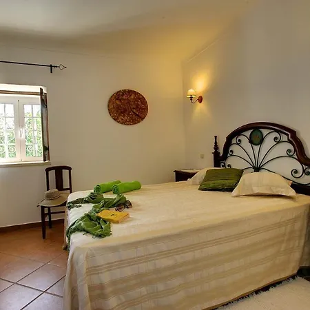Sleeps 6 Air Con Poco das Canas